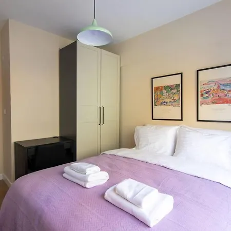 Stylish & Comfy 1br Flat W/ Ac اسطنبول
